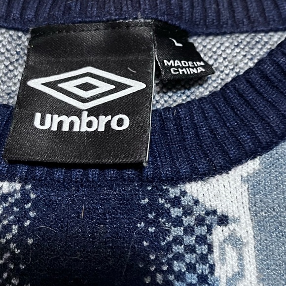 Umbro Striped Sweater Men Sz L Navy and White - Picture 4 of 12